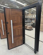 LUXURY DOORS