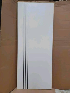 HDF white room door featuring a three-line design