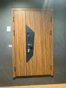 Modern Russian-style steel security front door, often constructed with a durable steel core and finished with a wood veneer